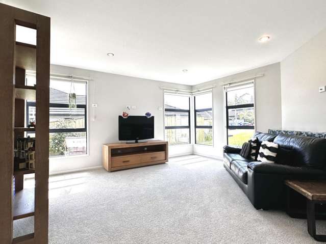 37 Pony Park Place Beachlands_1
