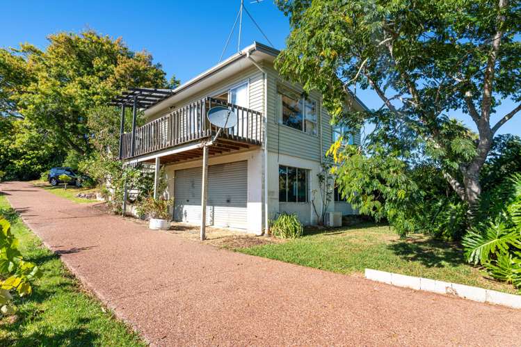 16 Pohutukawa Avenue Red Beach_20