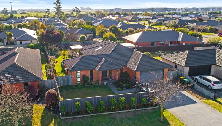 65 Overbury Crescent Rolleston_0