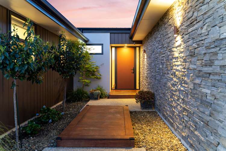 25 Richfield Drive Waikiwi_41