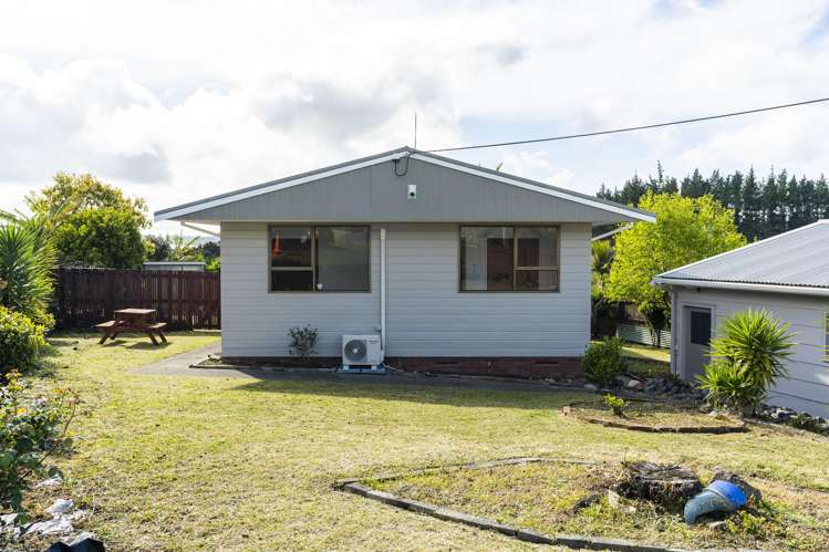 43 Fisher Terrace Te Kamo_22