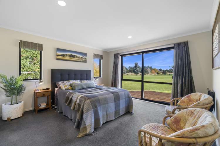 9 Adian Way Loburn_12