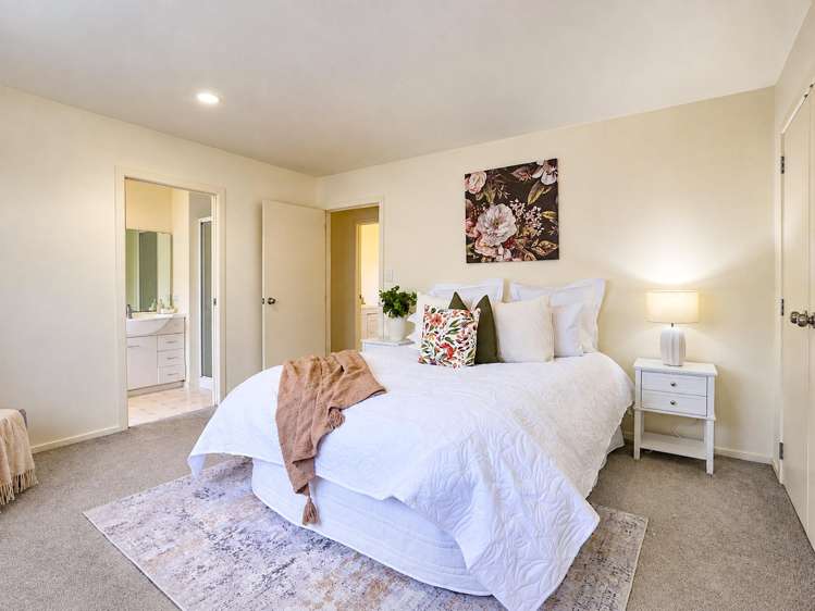 10 Blue Cedar Lane Enderley_12
