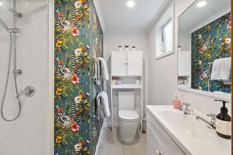 28 Moerangi Street West End_31