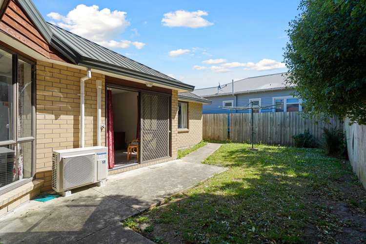 2/63 Warden Street Richmond_13