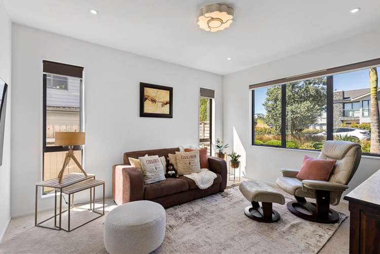 8 Makura Road Long Bay_5