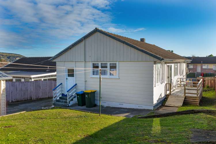 192 Warspite Avenue Waitangirua_15