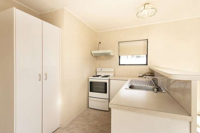 27/151 Kitchener Road Pukekohe_3