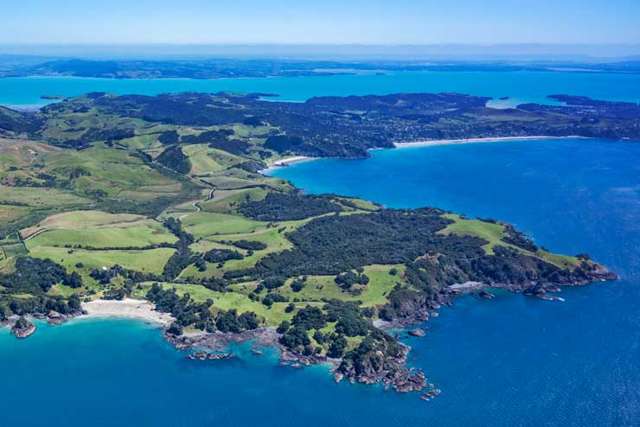 Rich-lister snaps up 300ha on Waiheke Island for $72m