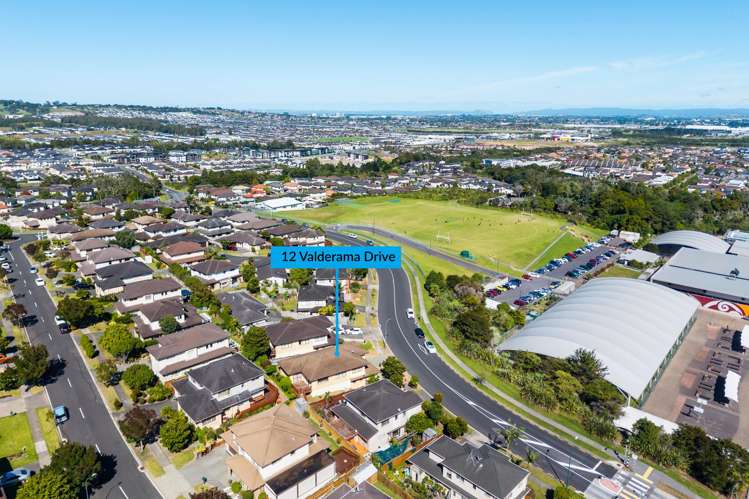 12 Valderama Drive Flat Bush_27