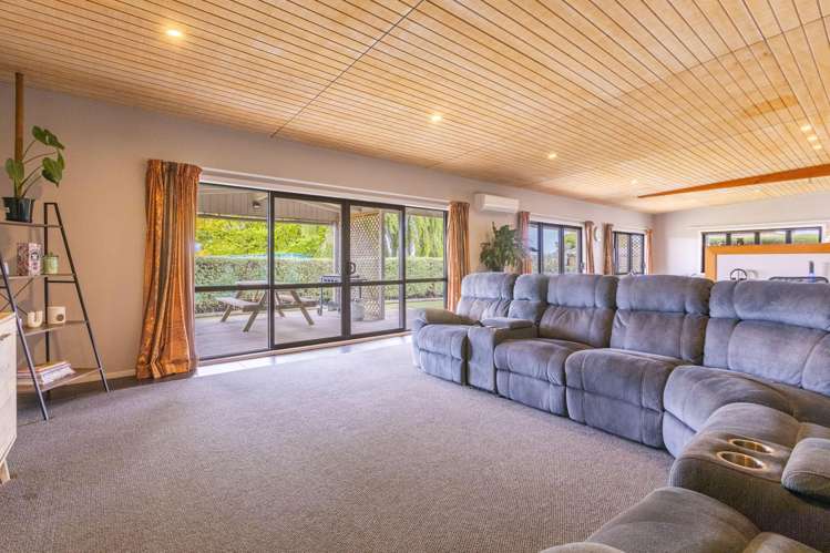 15 Lake View Road Waipukurau_9