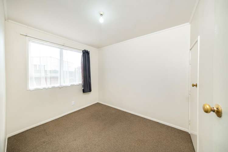 17 Bodi Place Te Atatu South_6