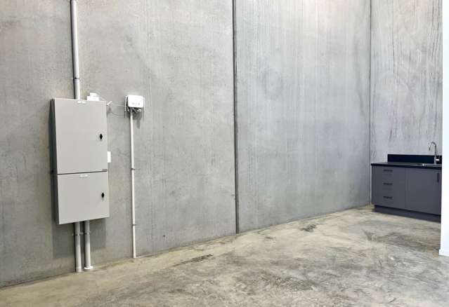 Unit 1/22 Harrison Road Mt Wellington_2