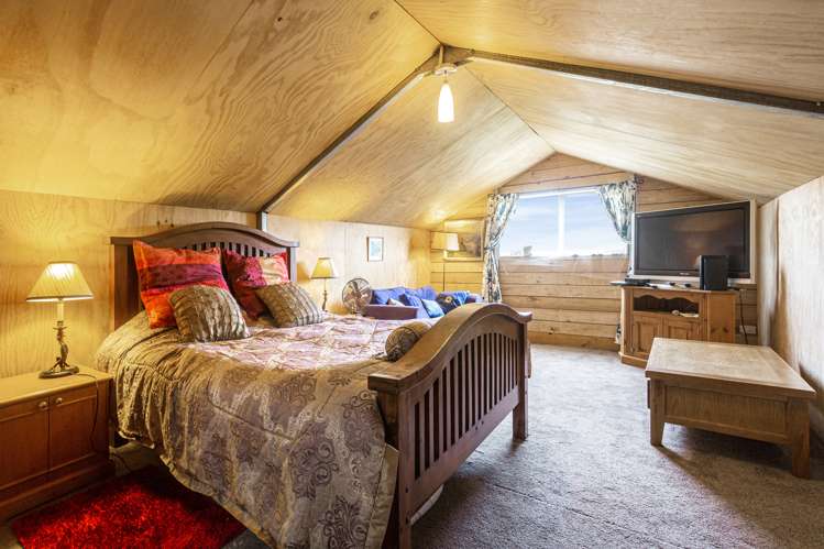 1096f Awhitu Road Pollok_23