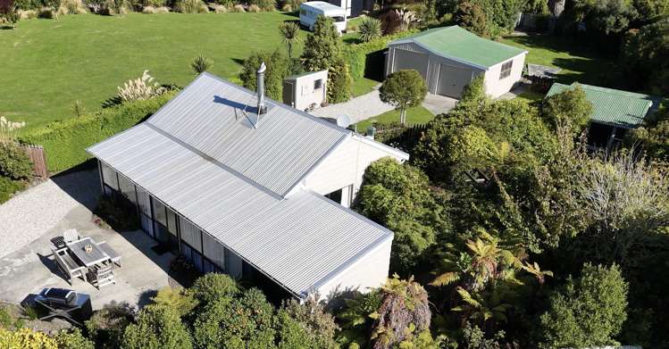 22 Arthur Road Pounawea_18