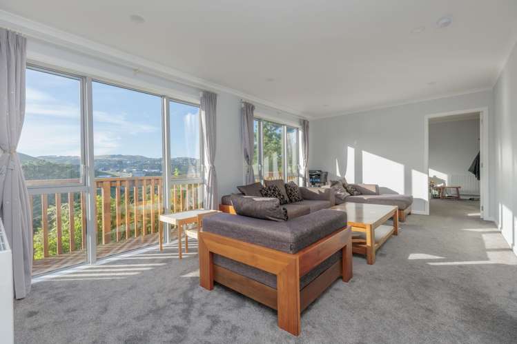 32 Melksham Drive Churton Park_15