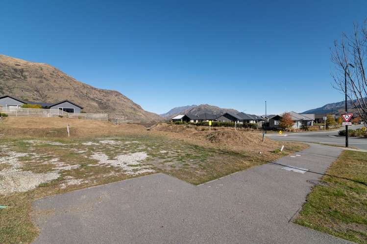 2 Jones Avenue Lower Shotover_16