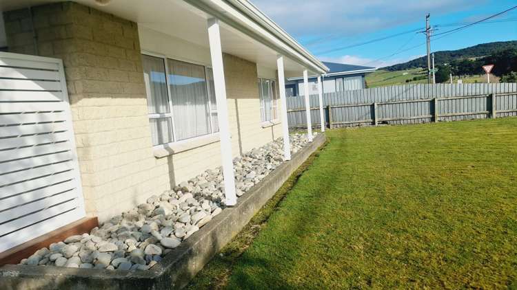 27 John Street Riverton_12