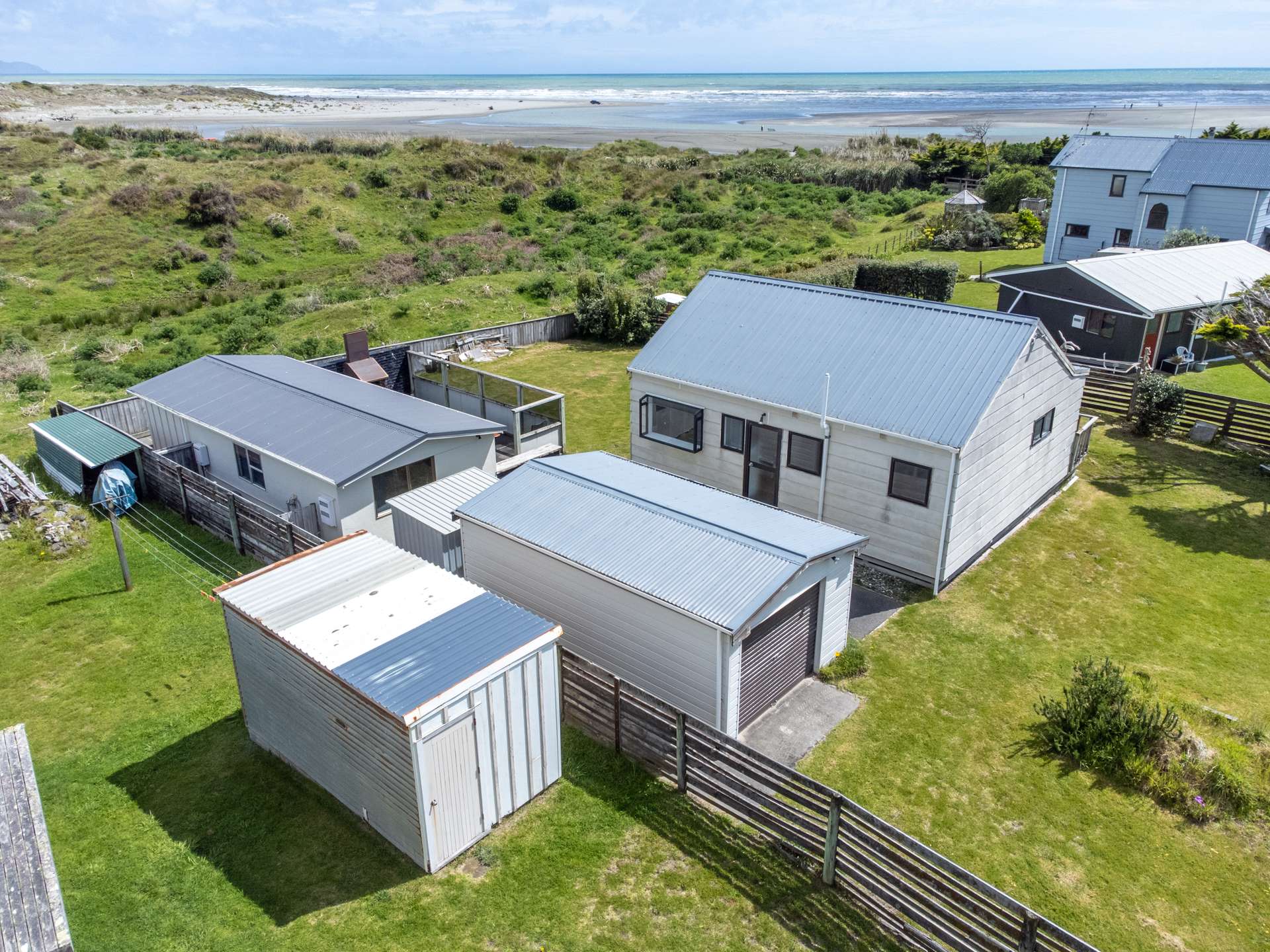 16 James Street Waikawa Beach_0