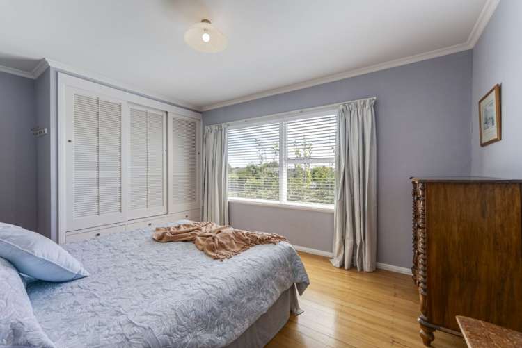 25 Churchill Avenue Richmond_14