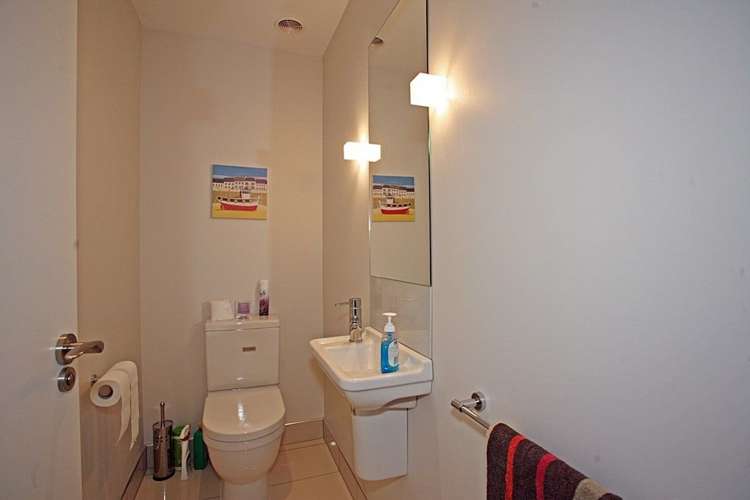 16 Country Club Terrace Northwood_13