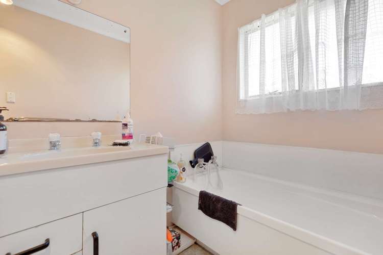 5 Nowra Crescent Paeroa_14