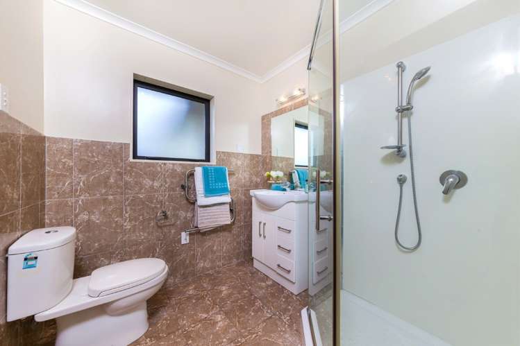 75 Kirikiri Drive Papakura_16