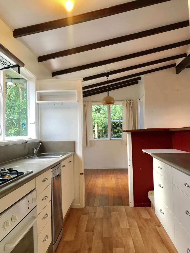 43 Tane Road Laingholm_7