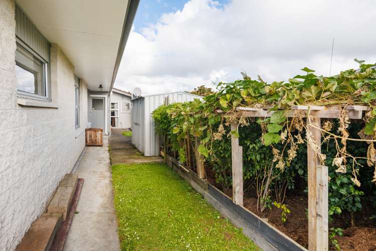 32 John F Kennedy Drive Milson_18