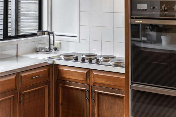 36 Butley Drive Farm Cove_8