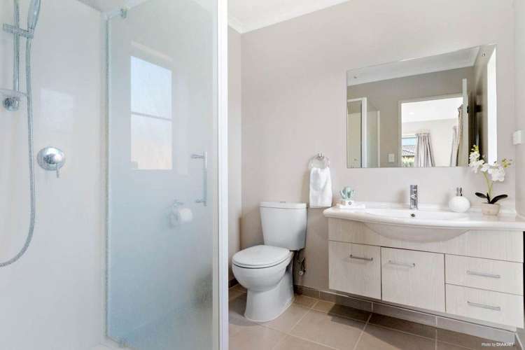 17 Parsot Place Pukekohe_5