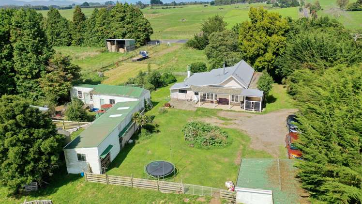 139 Third Line Norsewood_2