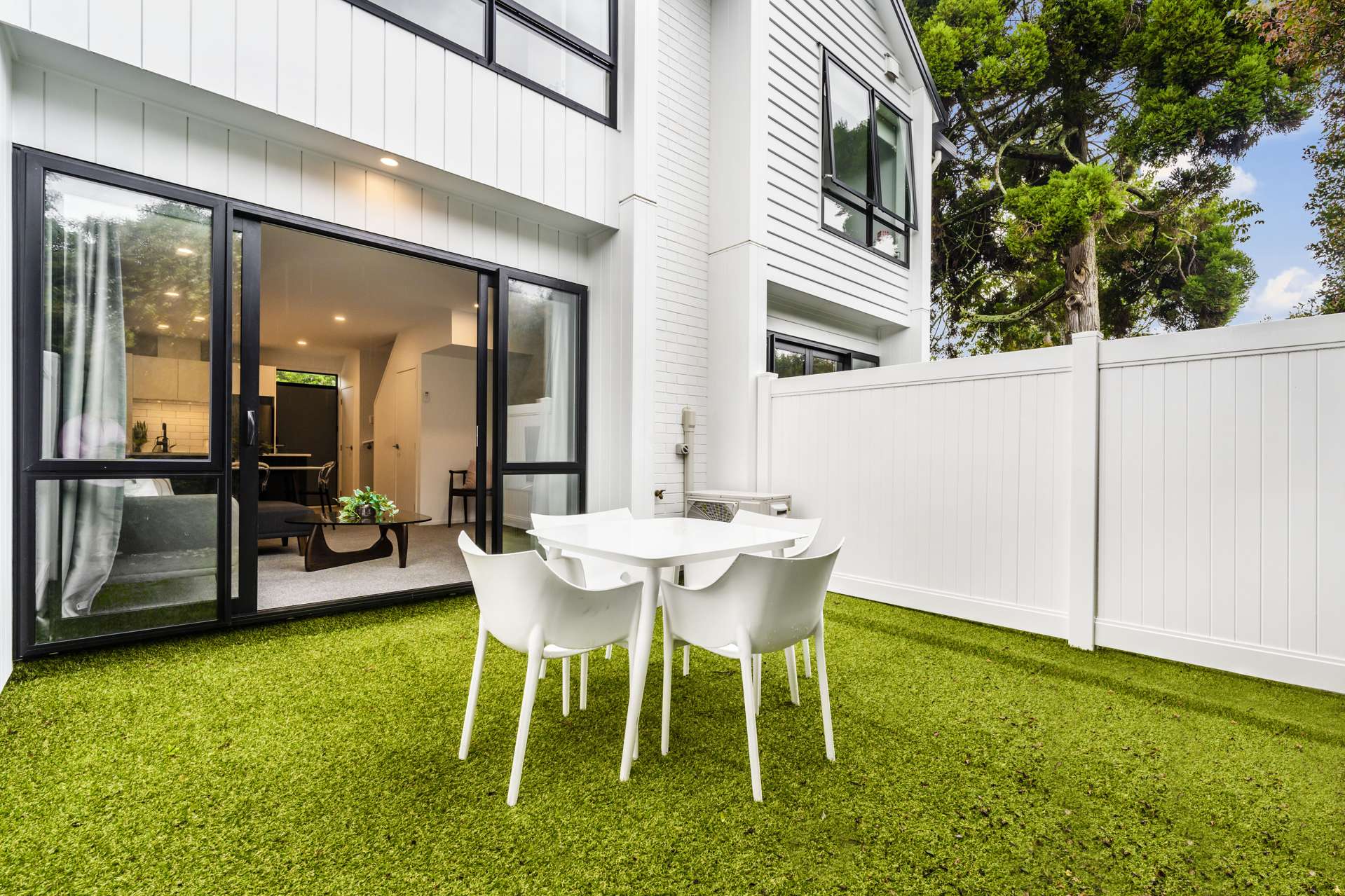 2/1 Jersey Avenue Mt Albert_0