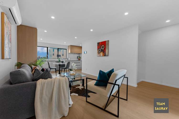 5 & 7 Awhi Way Karaka_12