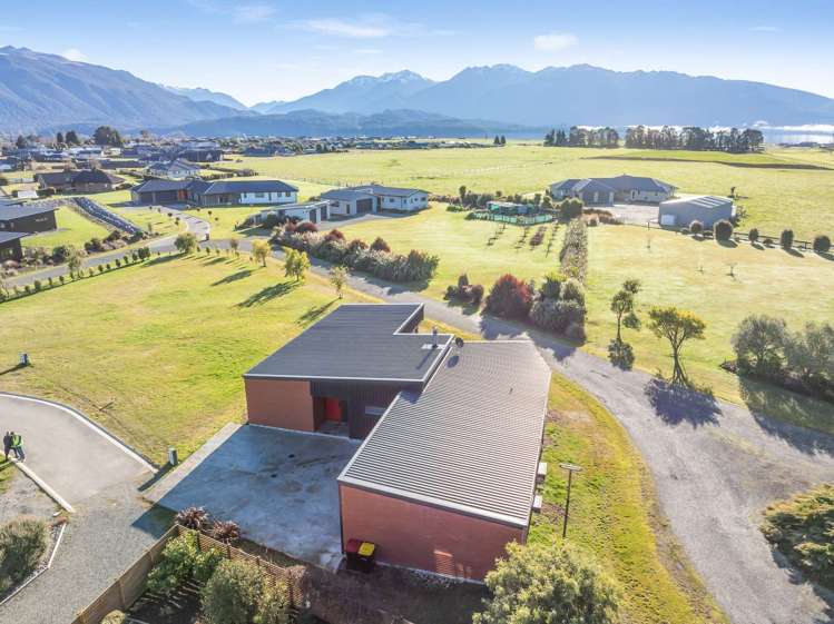 35 Paton Place Te Anau_24
