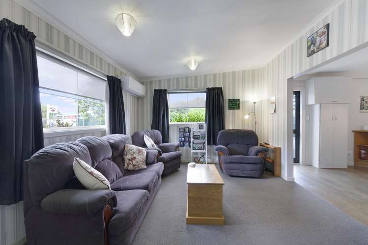 7 Panther Place Islington_14