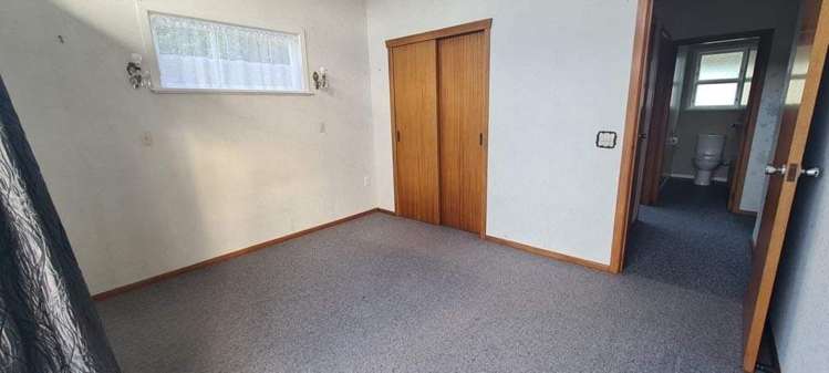 8 Royal Place Levin_12