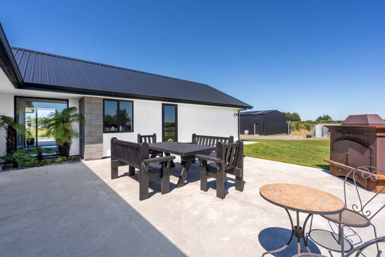 25 Racecourse Road Winton_16