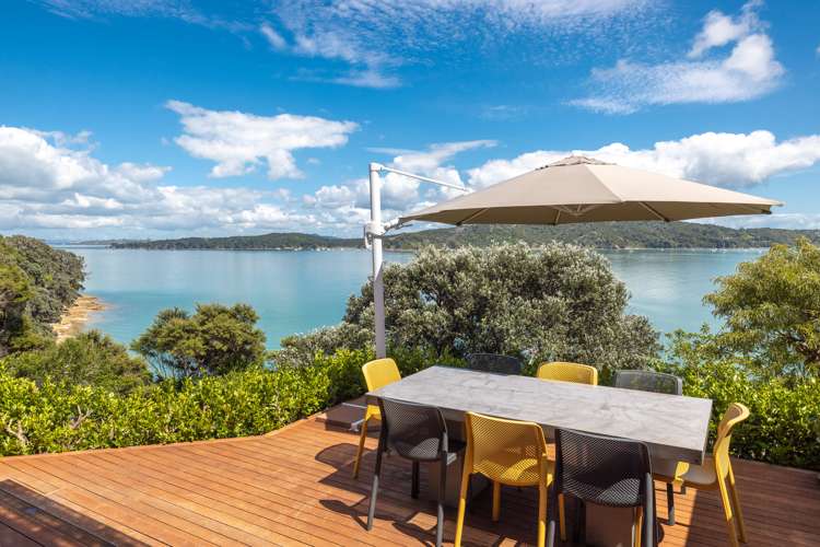 1 Kennedy Point Road Surfdale_16