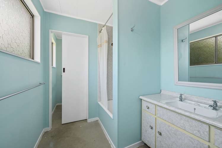 16 Irwin Place Kinloch_16