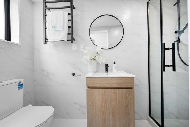 1664E & F Great North Road Avondale_6