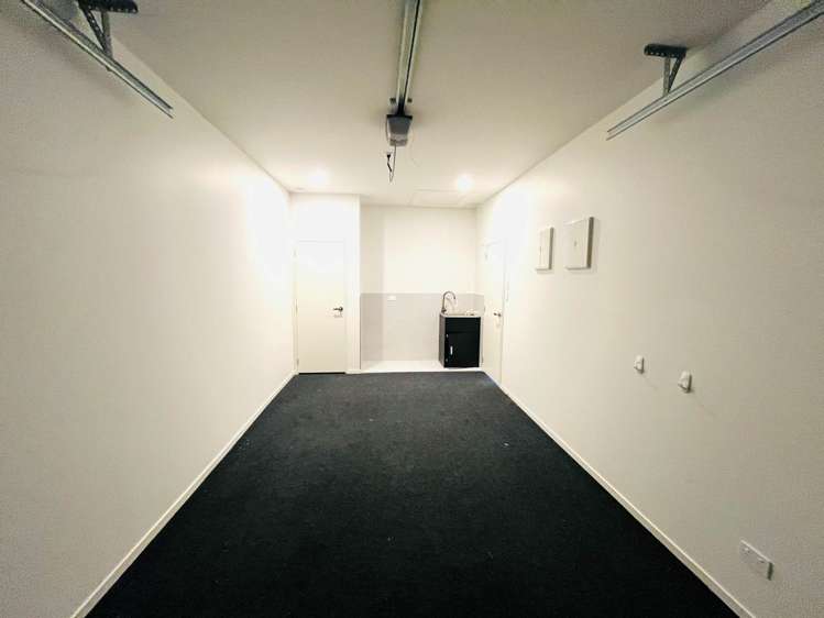 11 Puwha Street Massey_10