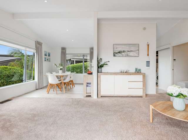 7 William Bayes Place Red Beach_2