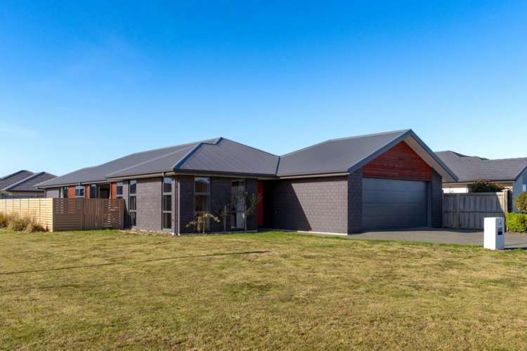 53 Longcot Drive_1