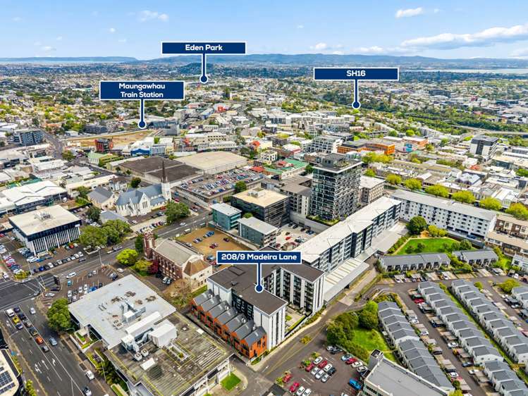 208/9 Madeira Lane Grafton_17