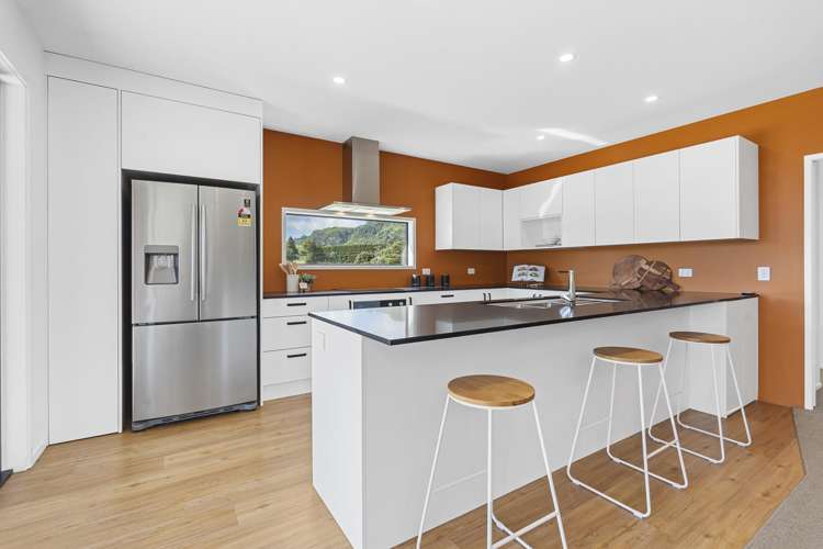 1356A South Road Kaitake_6