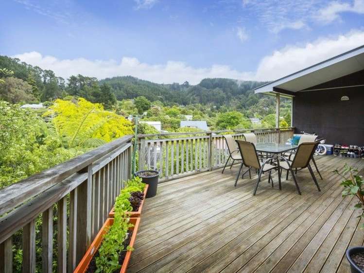 33 Forest Road Pinehaven_26