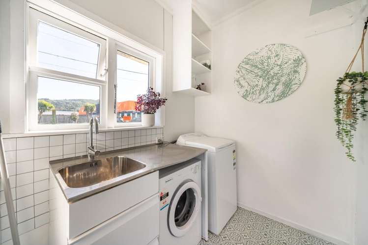 28 Bouverie Street Petone_14