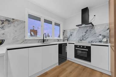 20 Chorley Avenue_4