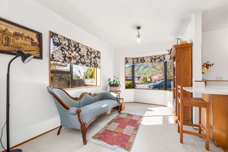 8 Runanga Grove Waikanae_6